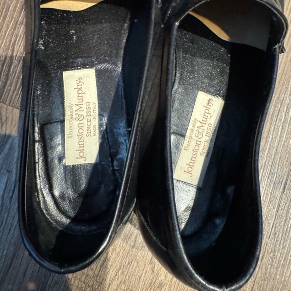 Johnston & Murphy Black Leather Loafers